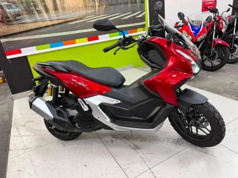 HONDA ADV 160 , Foto 2