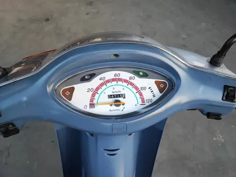 HONDA Biz 100 +, Foto 4