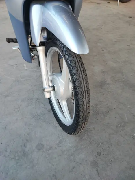 HONDA Biz 100 +, Foto 5