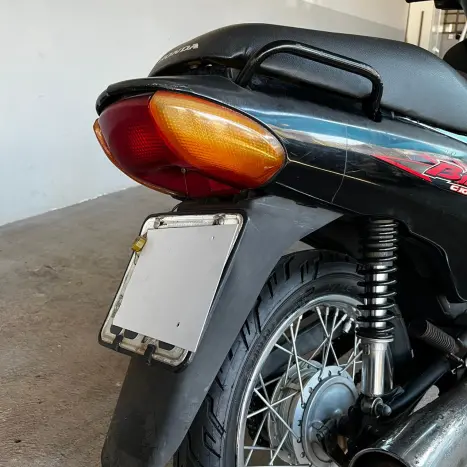 HONDA Biz 100 +, Foto 8