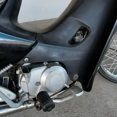 HONDA Biz 100 +, Foto 10