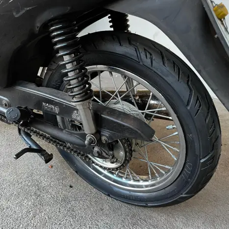 HONDA Biz 100 +, Foto 14