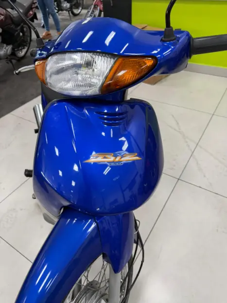 HONDA Biz 100 ES, Foto 2