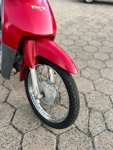 HONDA Biz 100 ES, Foto 6