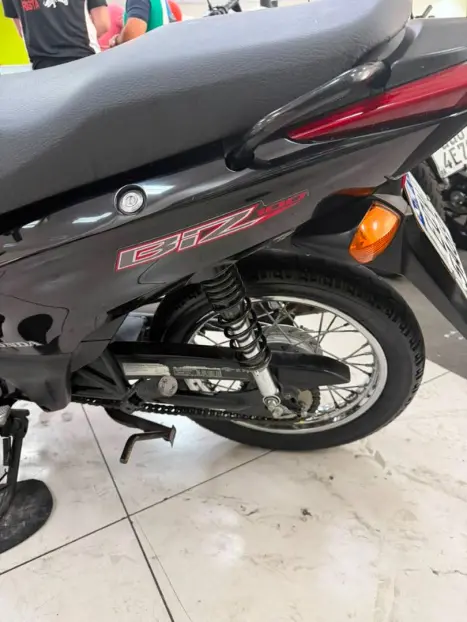 HONDA Biz 100 K, Foto 6