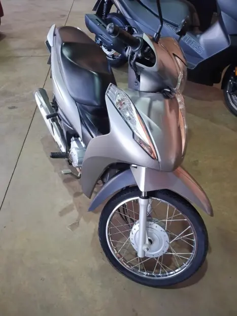 HONDA Biz 110 I , Foto 2