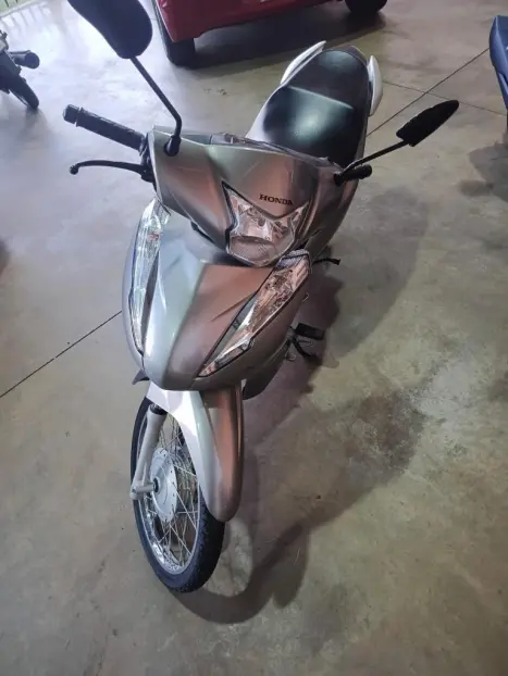 HONDA Biz 110 I , Foto 3