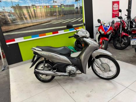 HONDA Biz 110 I , Foto 2