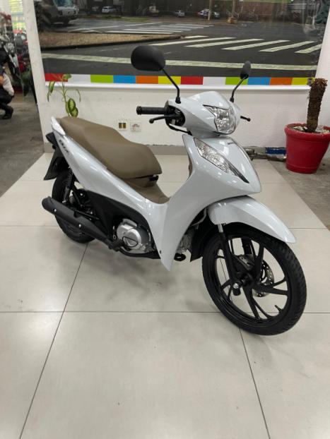 HONDA Biz 125 ES, Foto 4
