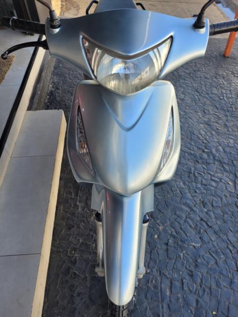 HONDA Biz 125 ES, Foto 2