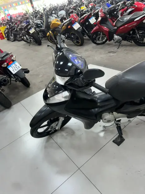 HONDA Biz 125 ES, Foto 3