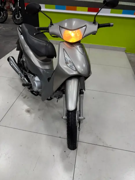 HONDA Biz 125 ES, Foto 2