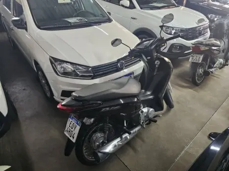 HONDA Biz 125 ES, Foto 3