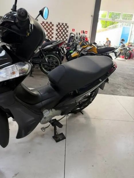 HONDA Biz 125 ES, Foto 2