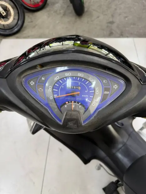 HONDA Biz 125 ES, Foto 3