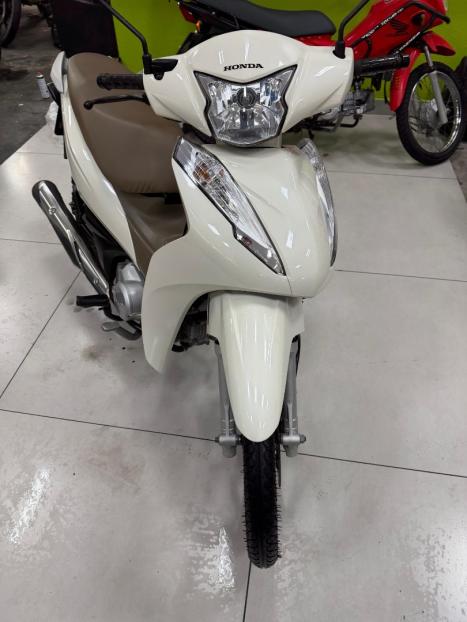HONDA Biz 125 ES, Foto 2