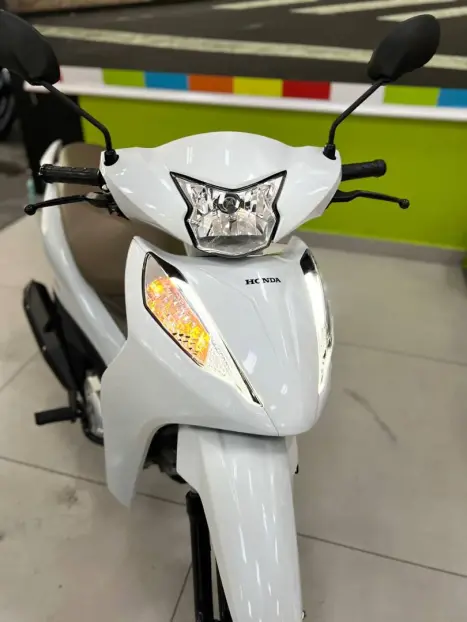 HONDA Biz 125 ES, Foto 3