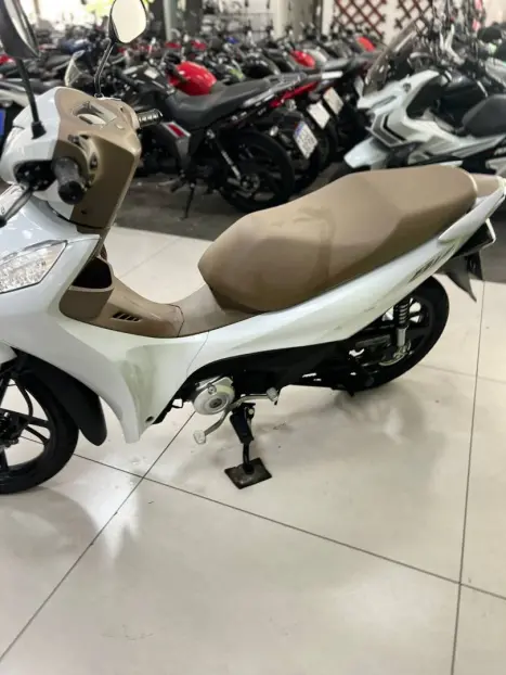 HONDA Biz 125 ES, Foto 7