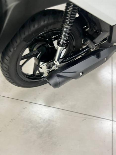HONDA Biz 125 ES, Foto 11