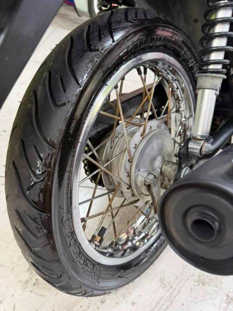 HONDA Biz 125 ES, Foto 7