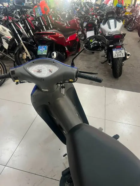 HONDA Biz 125 ES, Foto 9