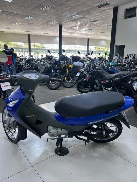 HONDA Biz 125 ES, Foto 4