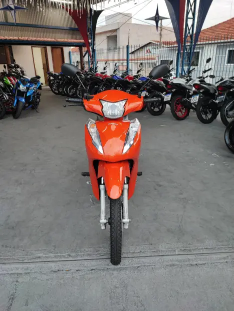 HONDA Biz 125 EX, Foto 7