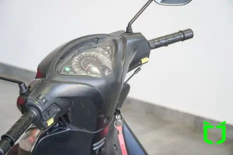 HONDA Biz 125 EX, Foto 5