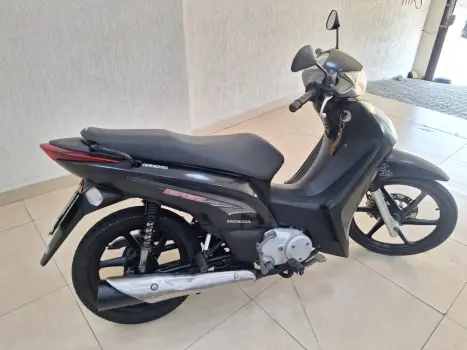 HONDA Biz 125 EX, Foto 7