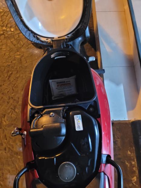 HONDA Biz 125 EX, Foto 4