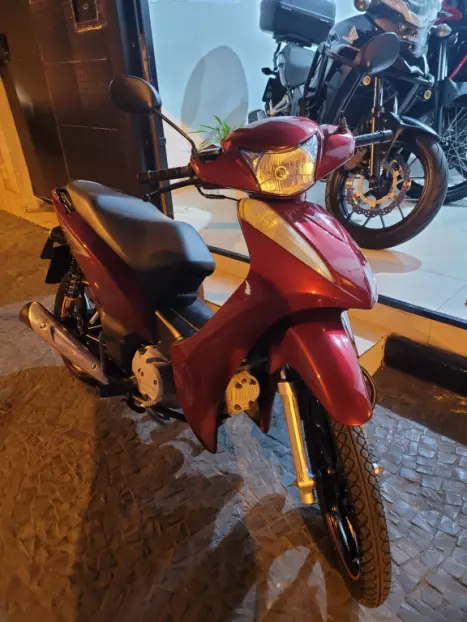 HONDA Biz 125 EX, Foto 6