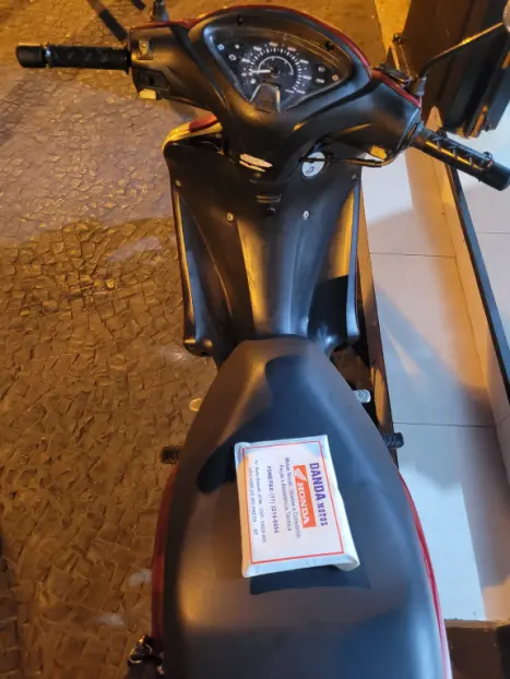 HONDA Biz 125 EX, Foto 8
