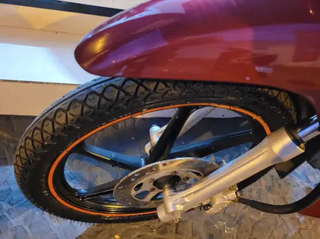 HONDA Biz 125 EX, Foto 9