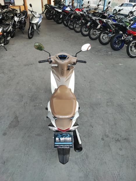 HONDA Biz 125 EX, Foto 7