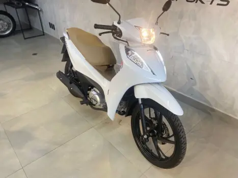 HONDA Biz 125 EX, Foto 2