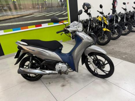 HONDA Biz 125 EX, Foto 3