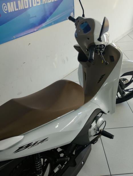 HONDA Biz 125 EX, Foto 4