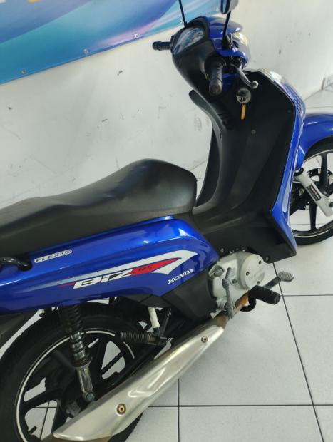 HONDA Biz 125 EX, Foto 4