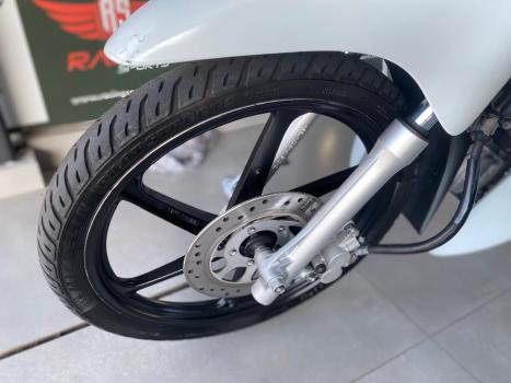 HONDA Biz 125 EX, Foto 3