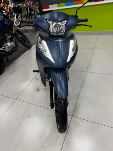 HONDA Biz 125 EX, Foto 3