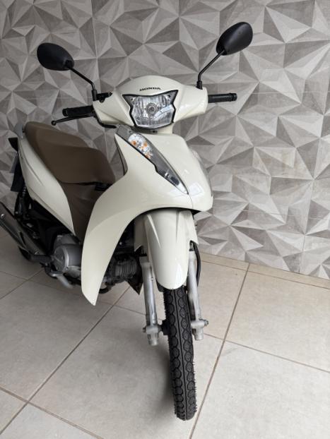 HONDA Biz 125 EX, Foto 3