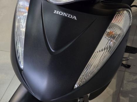 HONDA Biz 125 EX, Foto 6