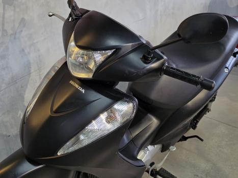 HONDA Biz 125 EX, Foto 7