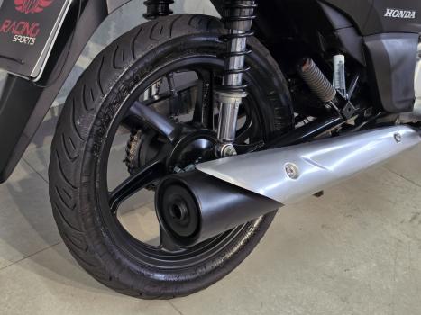 HONDA Biz 125 EX, Foto 9