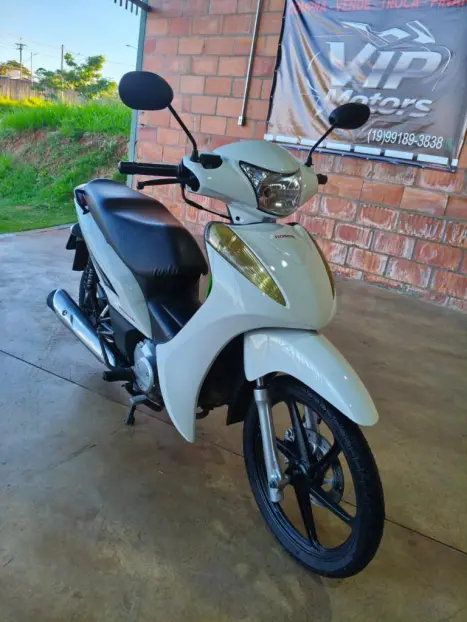 HONDA Biz 125 EX, Foto 1