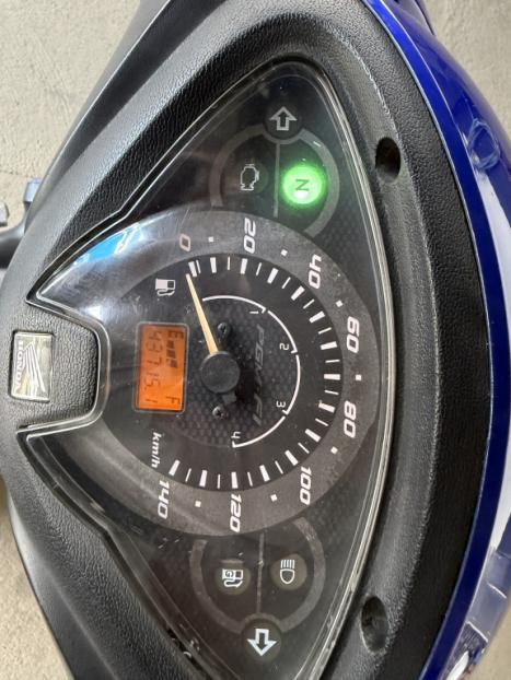 HONDA Biz 125 EX, Foto 6