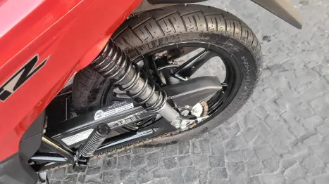 HONDA Biz 125 EX, Foto 7