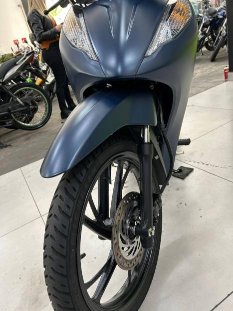 HONDA Biz 125 EX, Foto 5