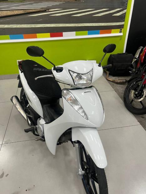 HONDA Biz 125 EX, Foto 8