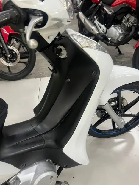 HONDA Biz 125 EX, Foto 11